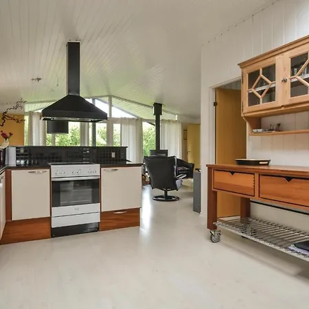 Beautiful In Fan With 4 Bedrooms, Wifi And Private Swimming Pool * Fanø